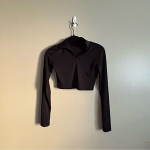 Black Long Sleeve Crop Top